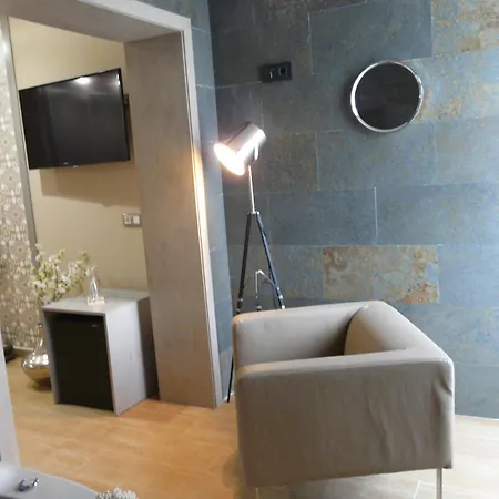 El Abuelo De La Cachava