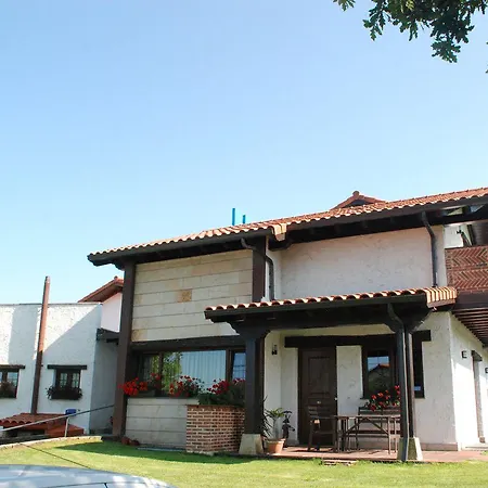 El Abuelo De La Cachava Locanda
