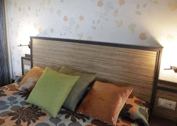 El Abuelo De La Cachava 4*