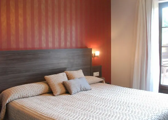 宾馆 El Abuelo De La Cachava 4*